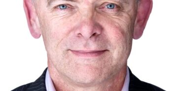 8 vragen over… besparing vanuit de Werkhervattingskas Henk Geurtsen, partner Experts in Flex