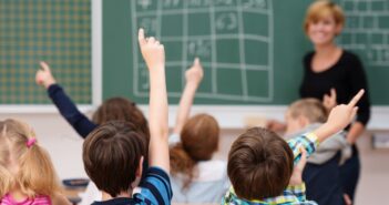 Scholen komen met landelijk manifest tegen inhuur externen