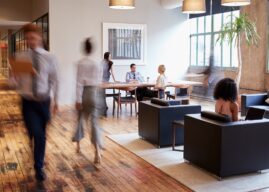 Eén op de drie werknemers ervaart gezondheidsklachten door ongezond binnenklimaat