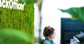 Backoffice uitbesteden: ‘Een uitzender wil ook lol hebben’ backoffice uitbesteden