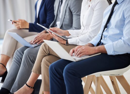 Bedrijven zoeken medewerkers vaker buiten land, internationaal werven de norm