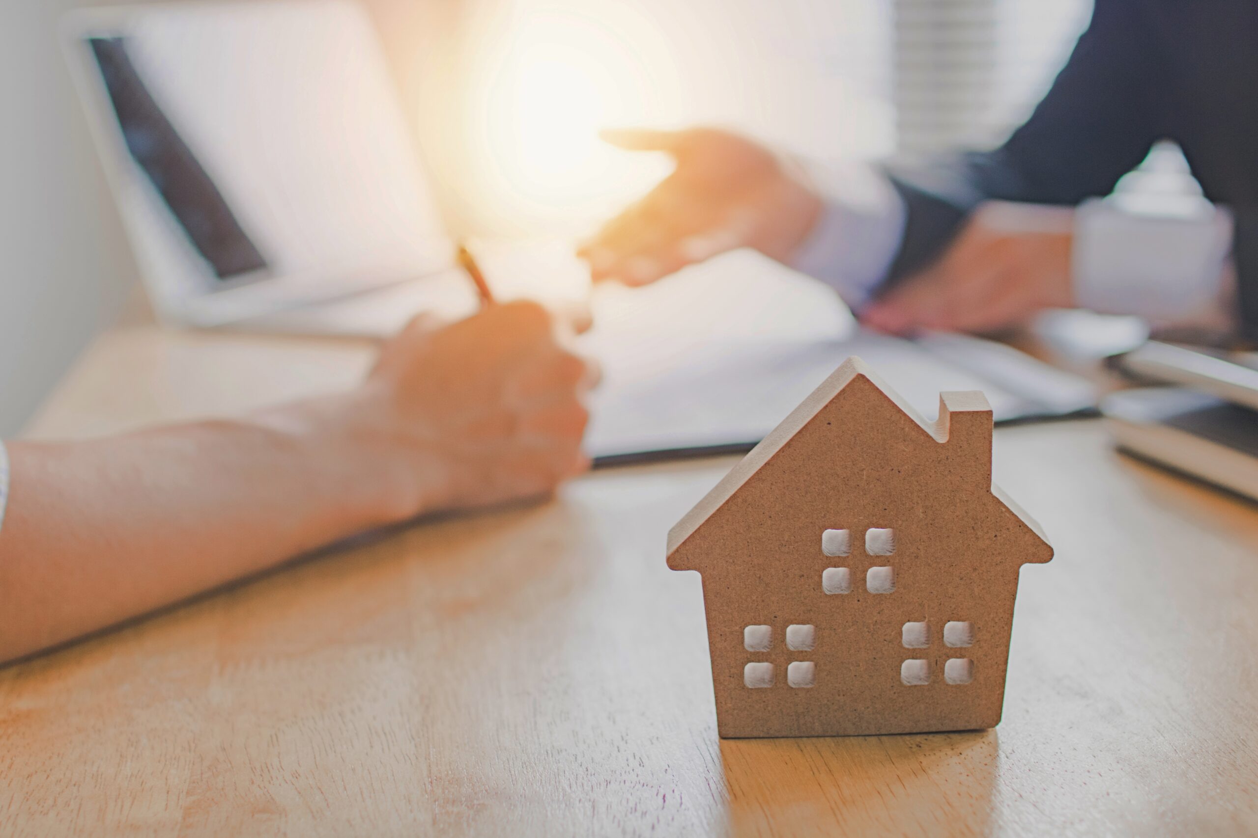 Tienray geeft Sun-Power extra jaar om huisvesting arbeidsmigranten af te bouwen